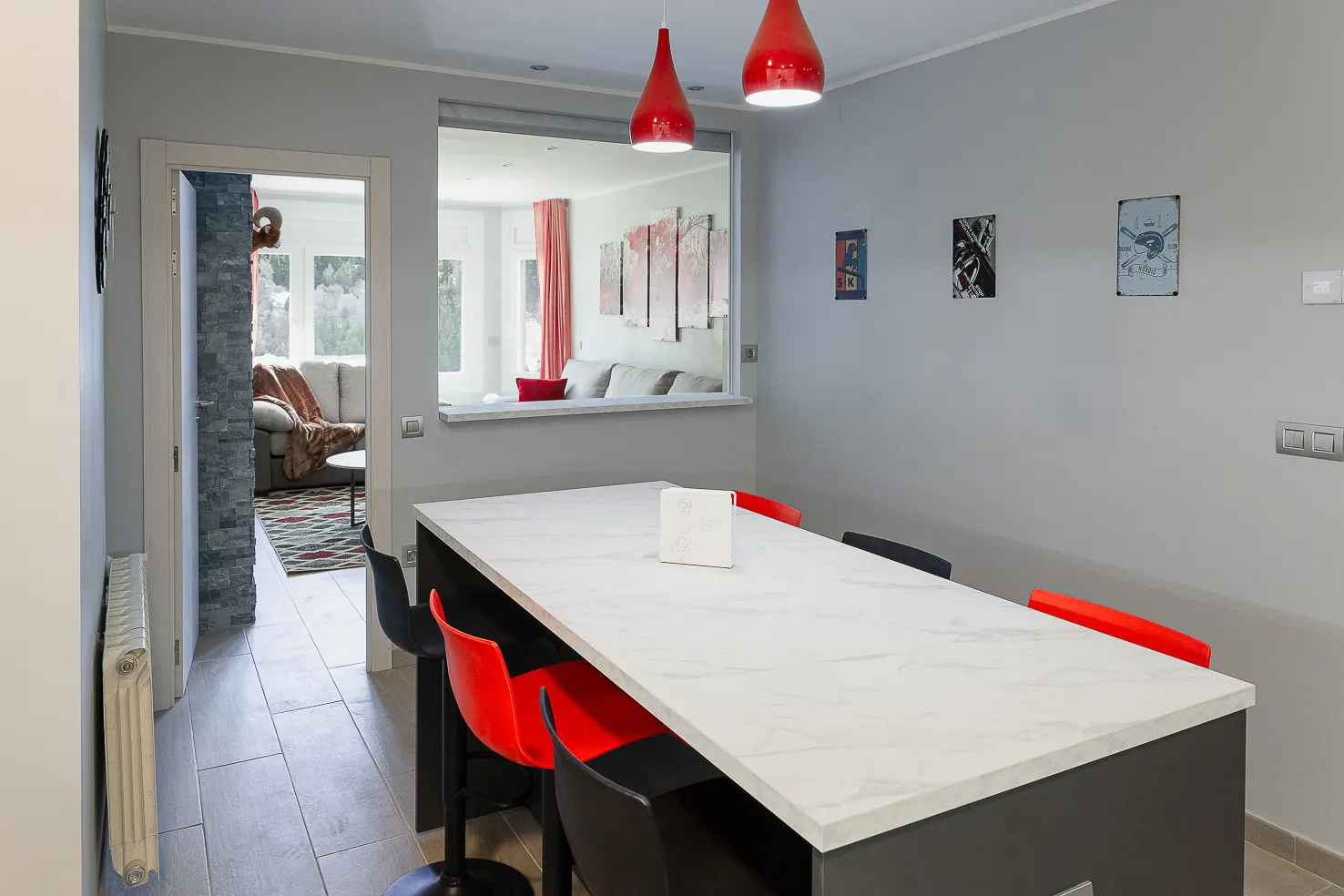 Apartamento de 2 dormitorios con terraza