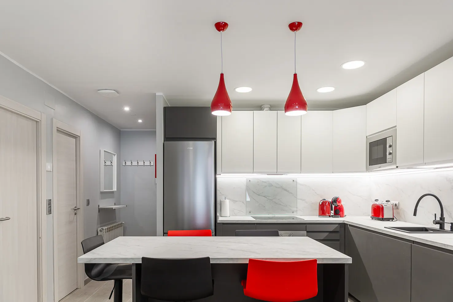 Apartamento de 1 dormitorio con terraza