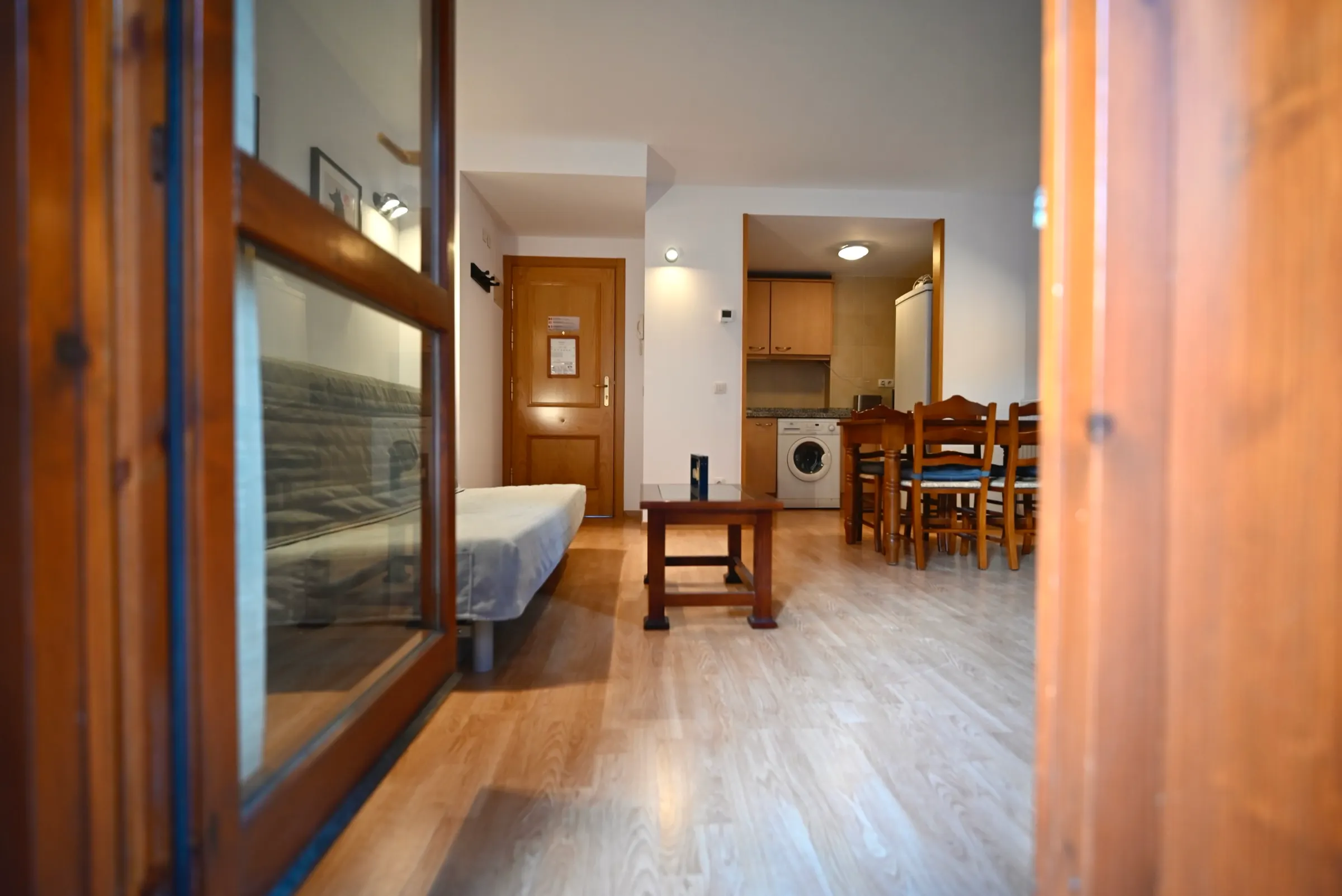 Apartamento con balcón