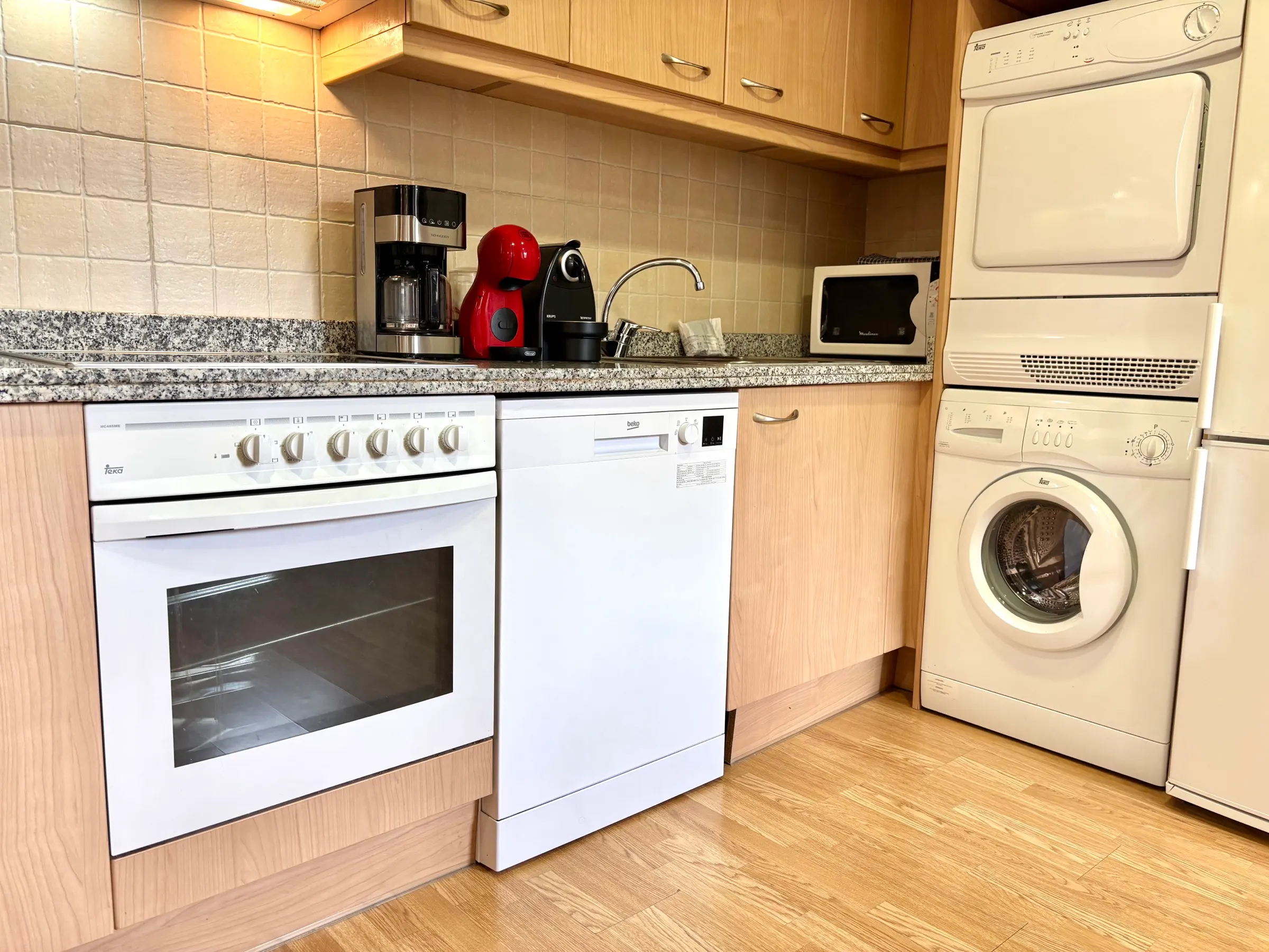 Apartamento amplio para 9