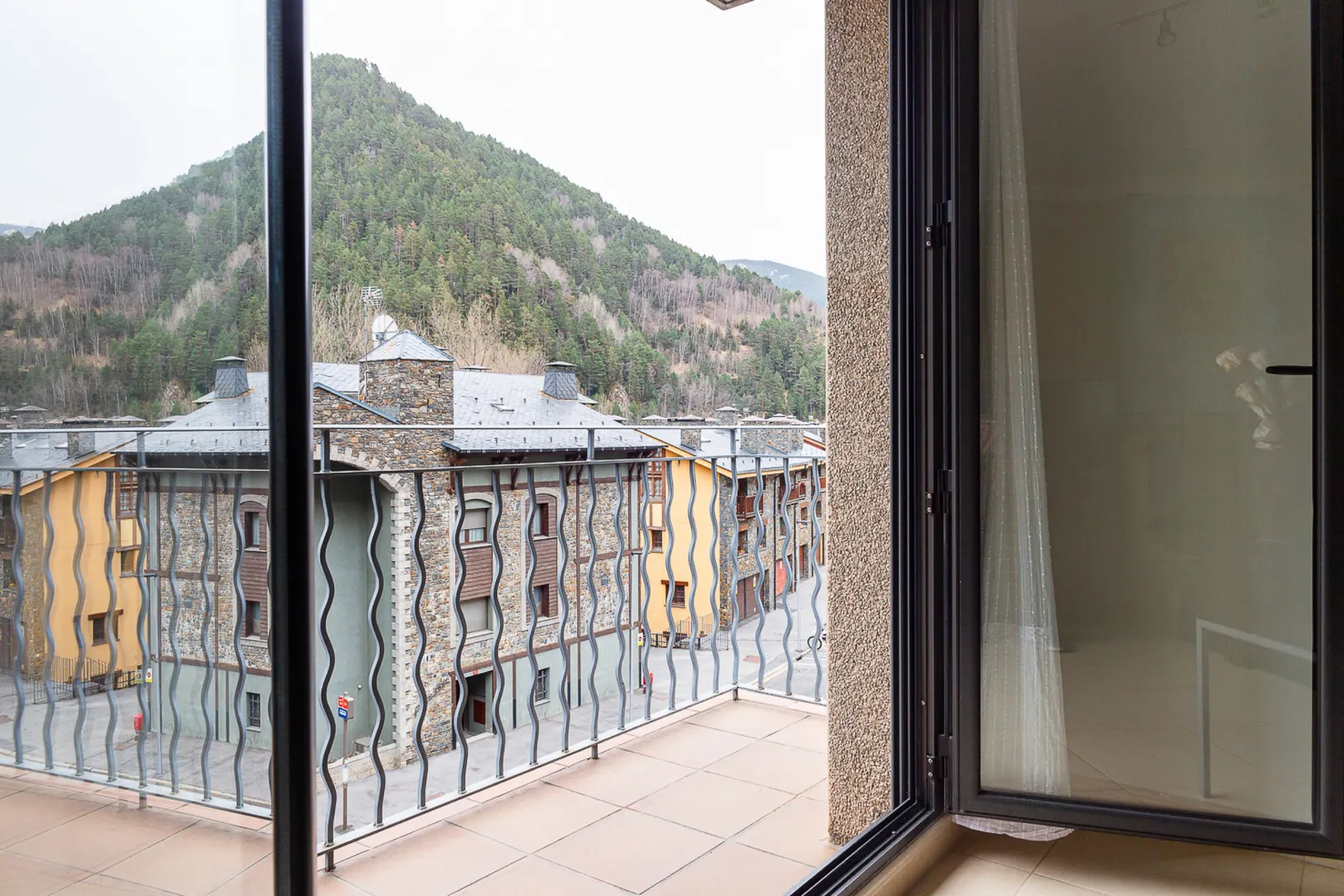 Apartamento en La Cortinada